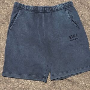 Nike Men's Dark Blue Athletic Shorts